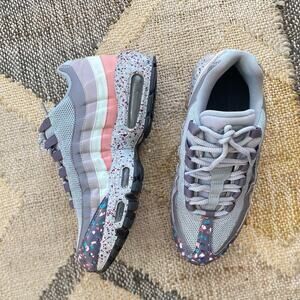 Nike Air Max 95 SE Confetti 2018 Gray Leather Multicolor Array Leather/Mesh 7.5